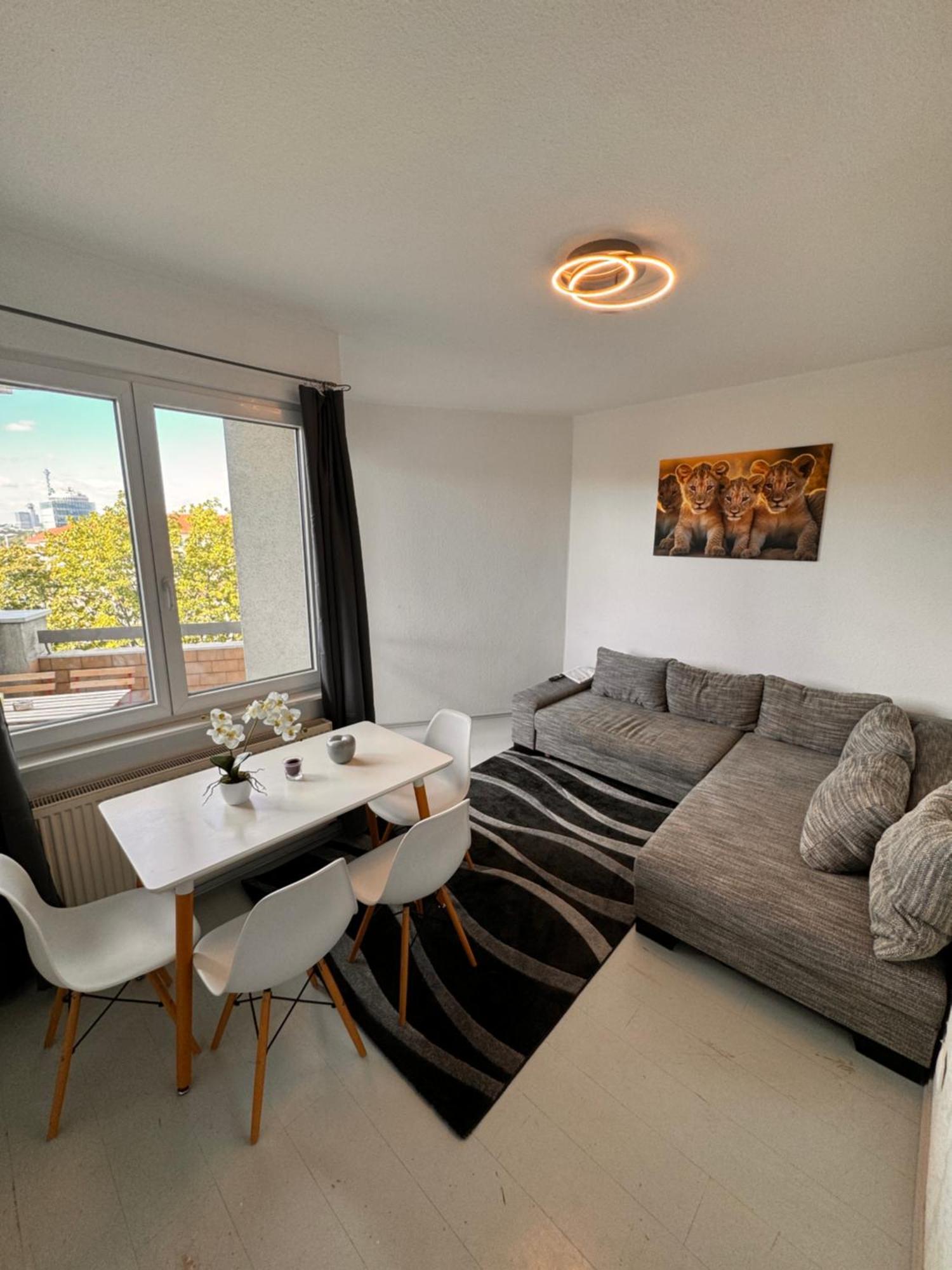 Hubert Apartment Berlin Bagian luar foto
